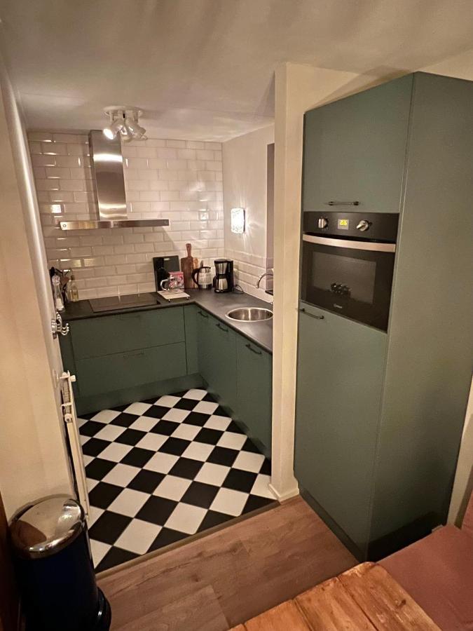 Ewijk Supergezellig Vakantiehuis Met Hele Grote Tuin Bij Nijmegen מראה חיצוני תמונה
