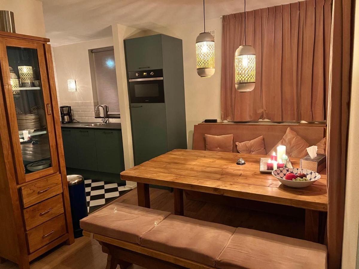 Ewijk Supergezellig Vakantiehuis Met Hele Grote Tuin Bij Nijmegen מראה חיצוני תמונה