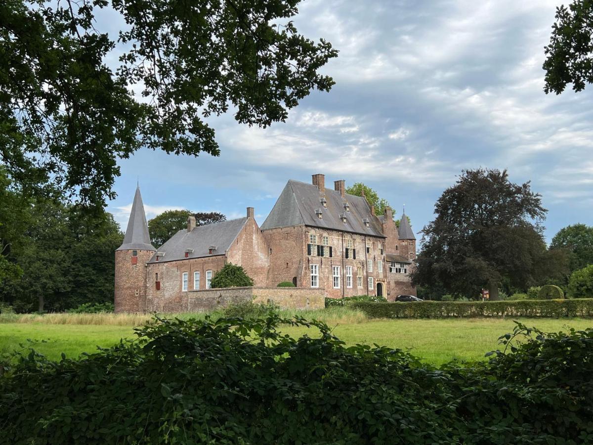 Ewijk Supergezellig Vakantiehuis Met Hele Grote Tuin Bij Nijmegen מראה חיצוני תמונה